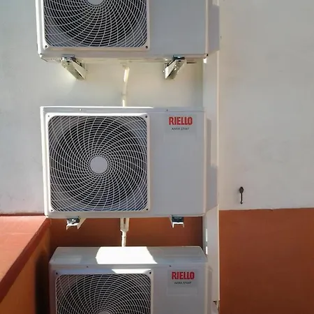 Rustichello ホテル *